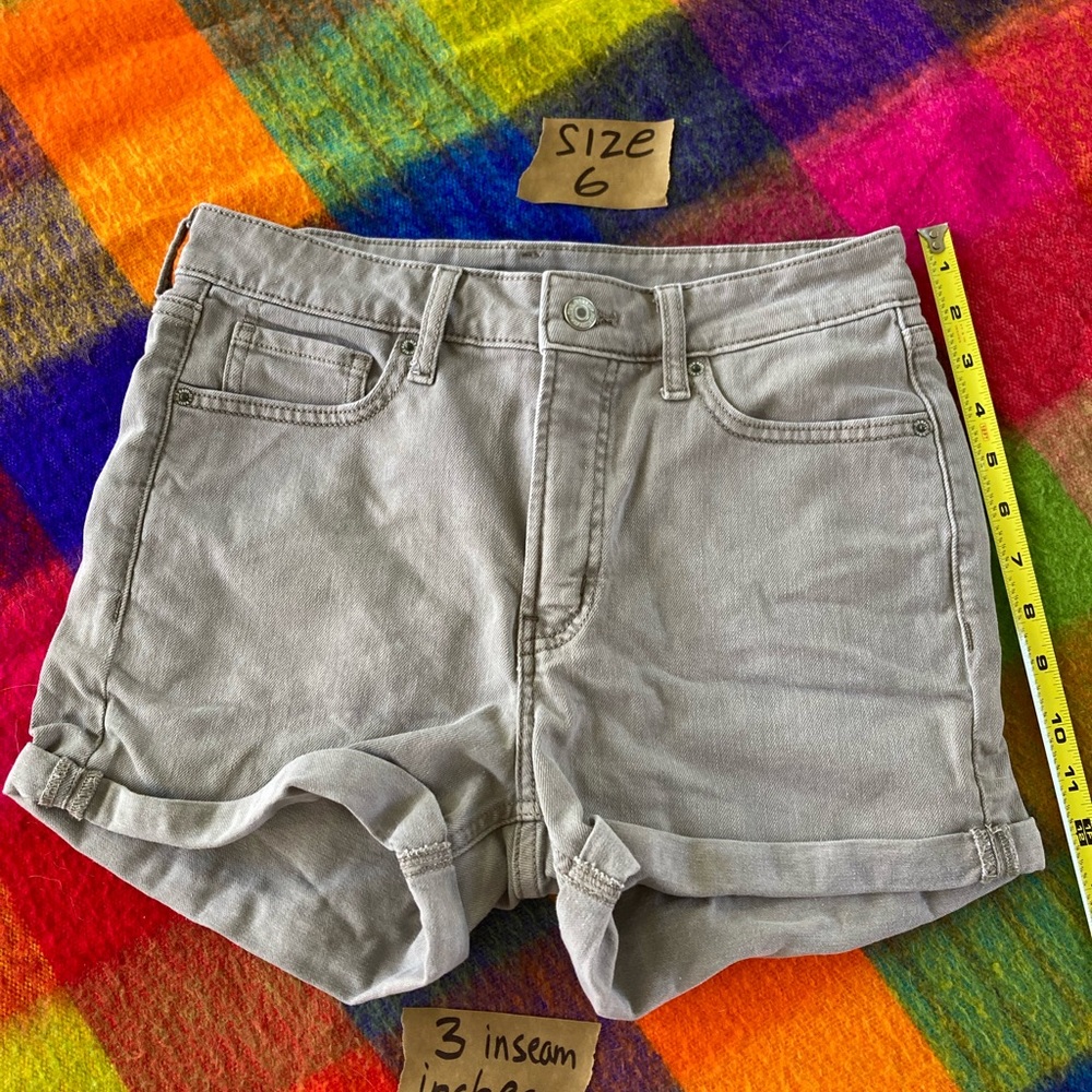 Old Navy Grey Shorts